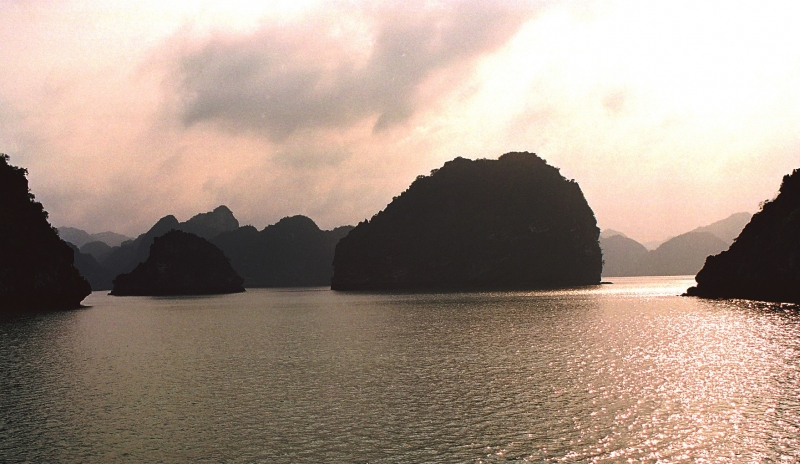 Vietnam (18)